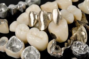 Dental crowns in different colors
